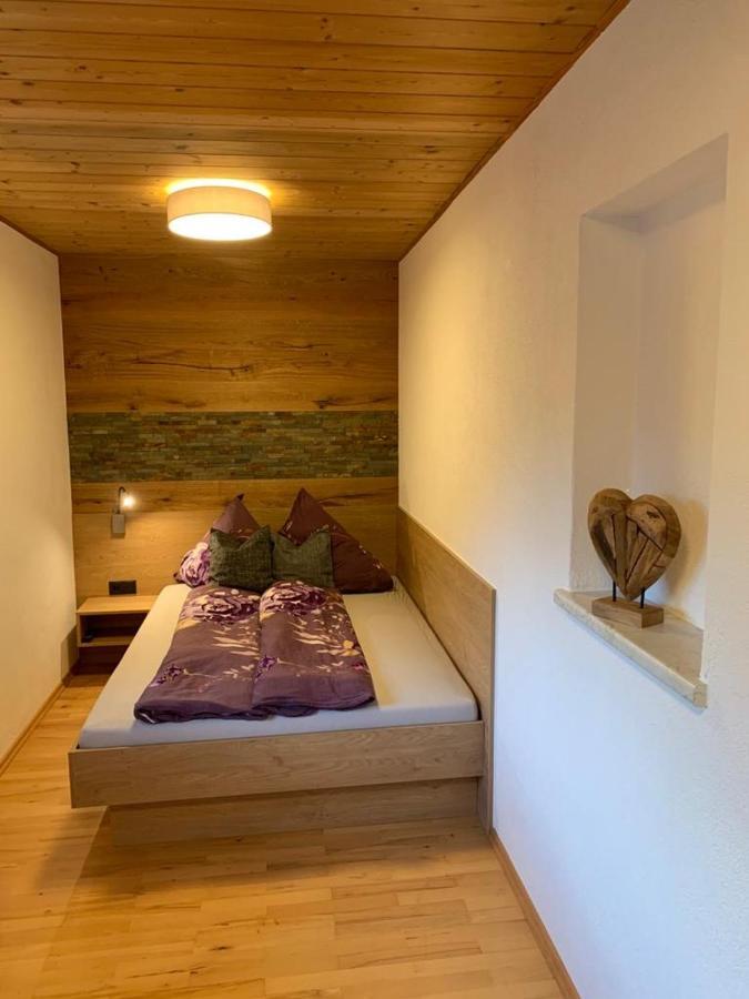 Ferienwohnung Tirol ลันเด็ค ภายนอก รูปภาพ